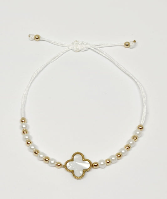 Clover Bracelet White